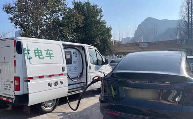 利津汽车搭电
