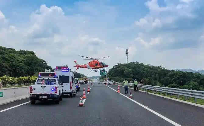 利津高速公路汽车救援案例